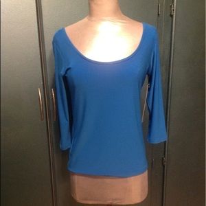 NWT sympli reversible top